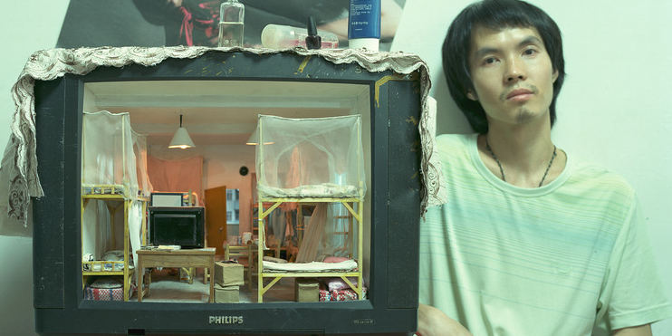 Zhang Xiangxi (Чжан Сянси) — дом в телевизоре — оригинальные идеи от китайского художника